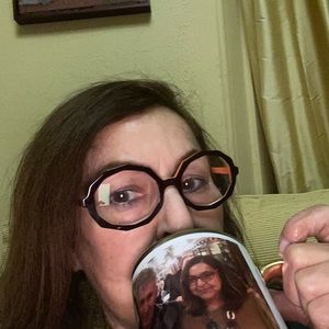 Meet your Posher, Renee